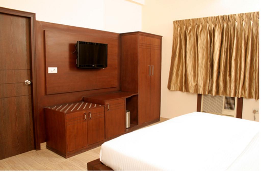 Hotel Jasmine Haridwār Екстериор снимка